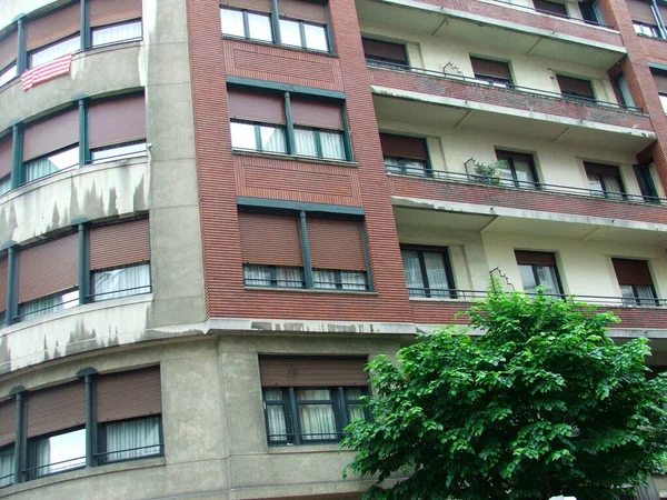 Edificio Barrio Bilbao —  Fotos de Stock