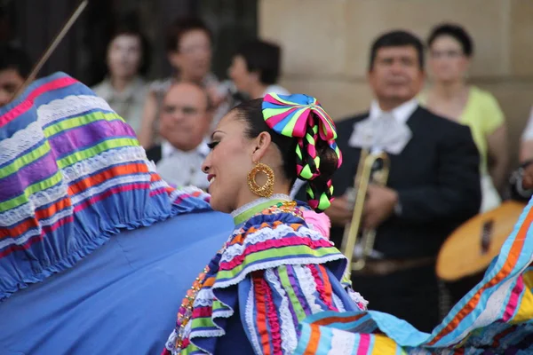 祭りでメキシコの民俗舞踊 — ストック写真