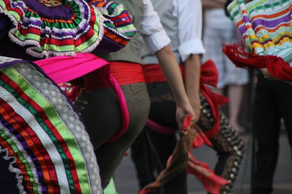 Bir Festivalde Meksikalı Halk Dansı — Stok fotoğraf