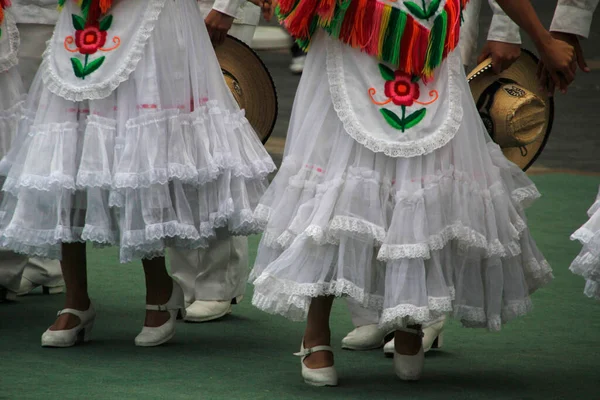 祭りでメキシコの民俗舞踊 — ストック写真