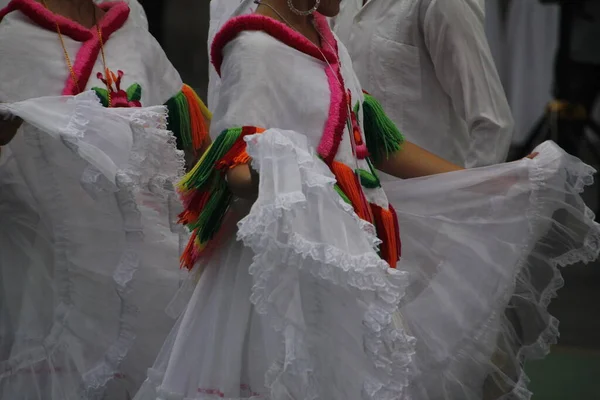 Bir Festivalde Meksikalı Halk Dansı — Stok fotoğraf