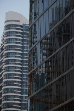 Miami şehir merkezinde bir bina.