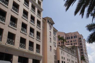 Miami şehir merkezinde bir bina.