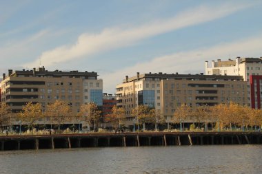 Bilbao nehrinin manzarası