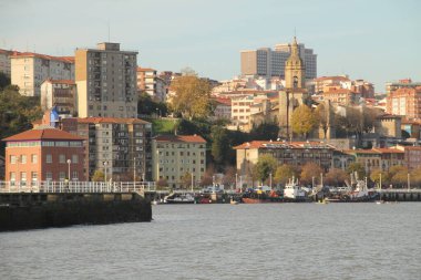 Bilbao nehrinin manzarası