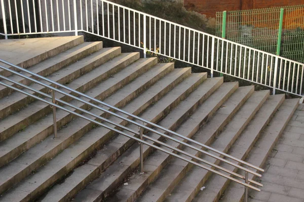 Бетонная Лестница Улице — стоковое фото