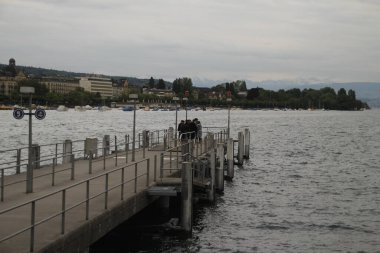 Zrich şehrinde şehir manzarası