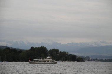 Zrich şehrinde şehir manzarası