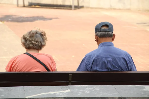 Envejecimiento Gente Despertando Calle — Foto de Stock