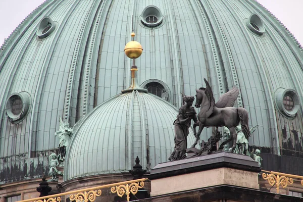 Religiöser Tempel Berlin — Stockfoto