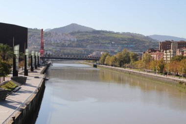 Bilbao şehrindeki şehir manzarası