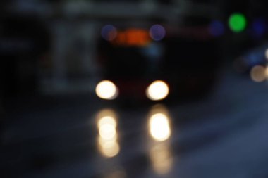 Şehir yolunda trafik vardı.