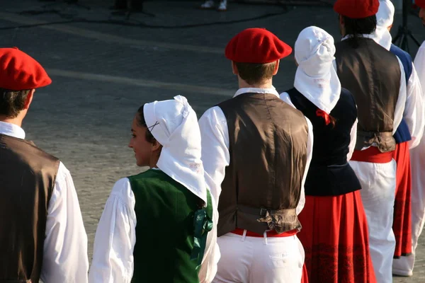 Παραδοσιακός Χορός Basque Ένα Λαϊκό Φεστιβάλ — Φωτογραφία Αρχείου