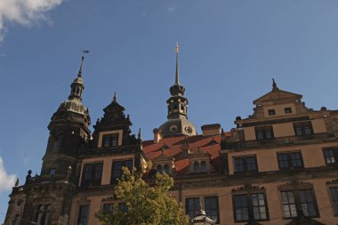 Almanya 'nın eski Dresden kentindeki anıtsal mimari