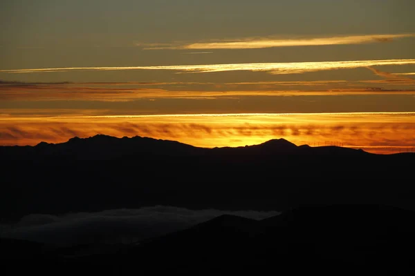 Amanecer Las Montañas —  Fotos de Stock