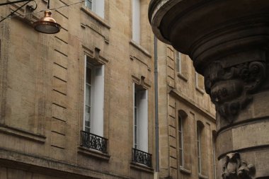 Bordeaux şehrinde apartman blokları