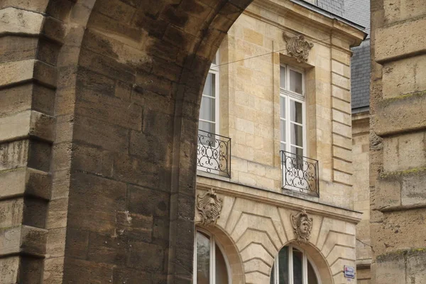 Bordeaux Şehrinde Apartman Blokları — Stok fotoğraf