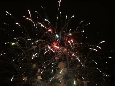 Festival sırasında havai fişekler
