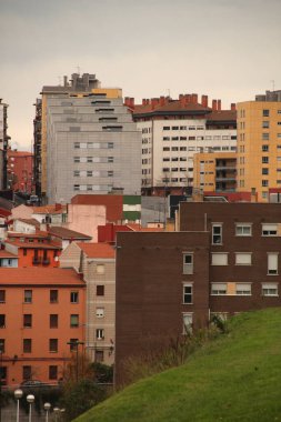 Bilbao şehrinin mimarisi.