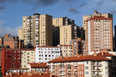 Bilbao şehrinin mimarisi.