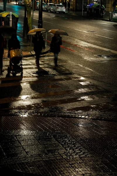 Marcher Dans Jour Pluie — Photo