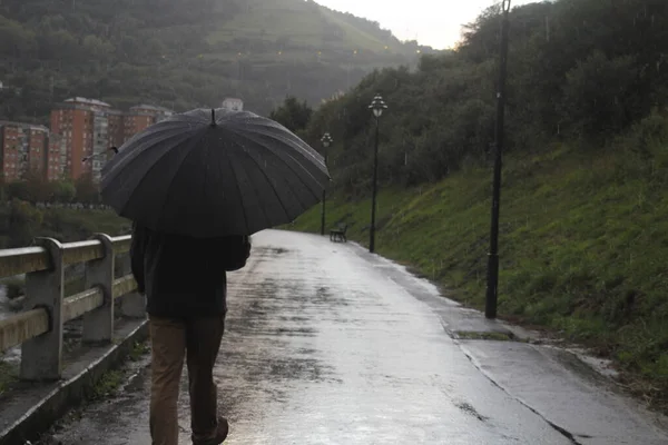 Camminare Giorno Pioggia — Foto Stock