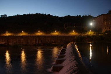 Bilbao nehrinin manzarası