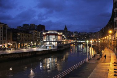 Bilbao şehrinde şehir manzarası