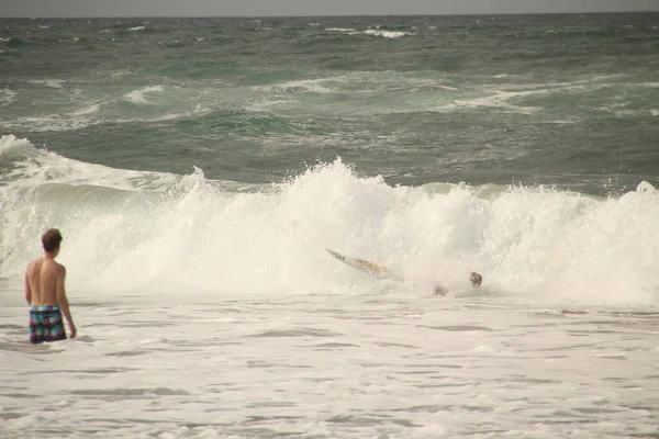 Surf Orilla Vasca — Foto de Stock