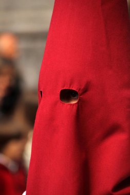 İspanya 'da Kutsal Hafta boyunca geçit töreni