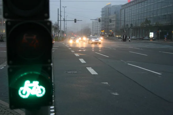 Verkehr Einer Städtischen Straße — Stockfoto