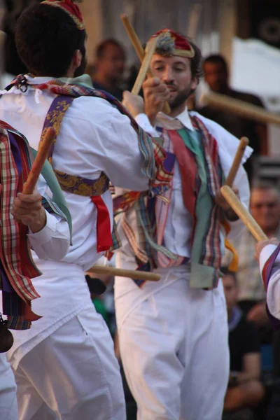 Dança Basca Tradicional Festival Folclórico — Fotografia de Stock