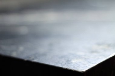 Mutfaktaki mermer masa.