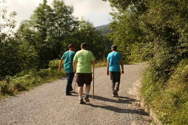 Hiking Countryside — Stock Photo, Image