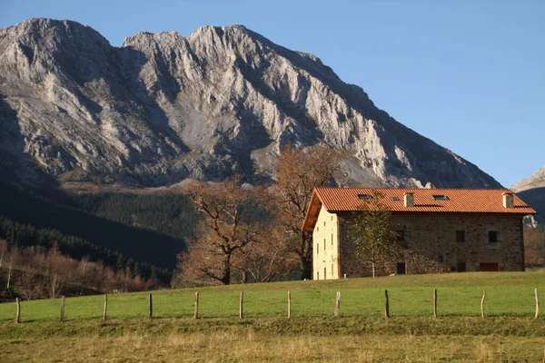 Montanha País Basco — Fotografia de Stock
