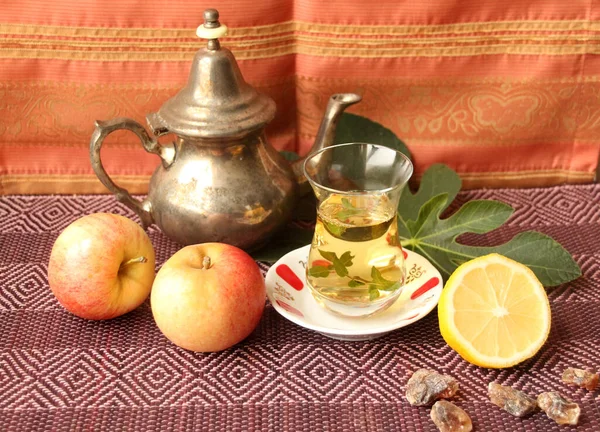 Lemon Tea Table — Stock Photo, Image