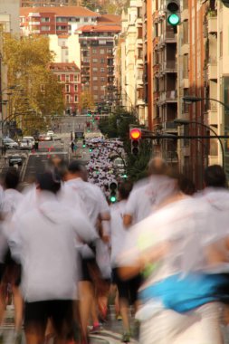 Bilbao sokaklarında popüler bir yarış