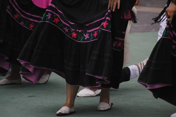 Actuación Danza Folclórica Colombiana Festival Callejero — Foto de Stock