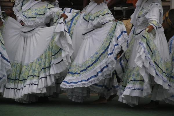 Danse Folklorique Colombienne Dans Festival Rue — Photo