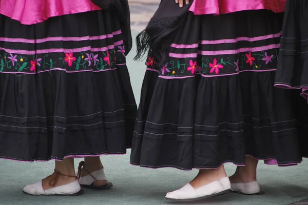 Колумбійський Народний Танець Вуличному Фестивалі — стокове фото
