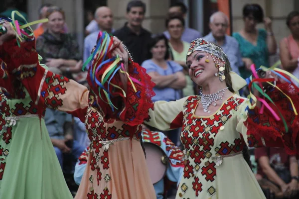 Rus Halk Dansları Bir Sokak Festivalinde — Stok fotoğraf