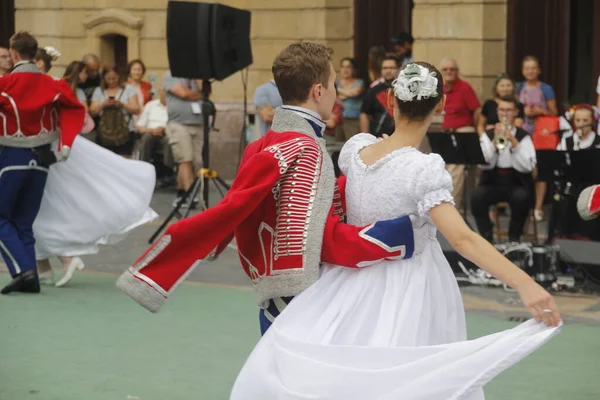 Poolse Danstentoonstelling Een Straatfestival — Stockfoto