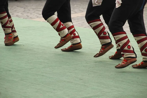 Mazedonischer Volkstanz Auf Einem Straßenfest — Stockfoto