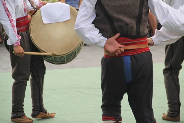 Makedon Halk Dansları Bir Sokak Festivalinde — Stok fotoğraf