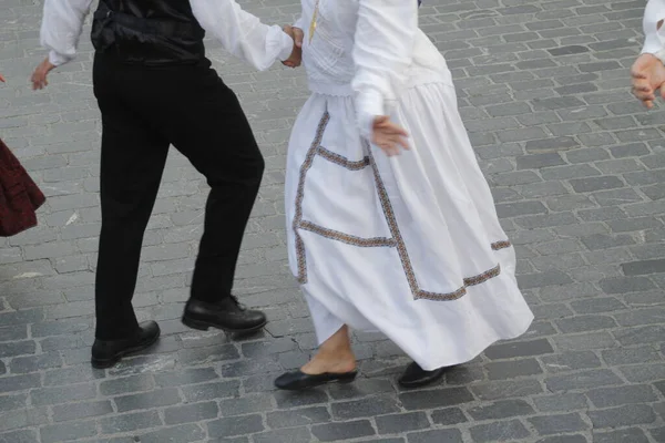 街头音乐节上的葡萄牙舞 — 图库照片