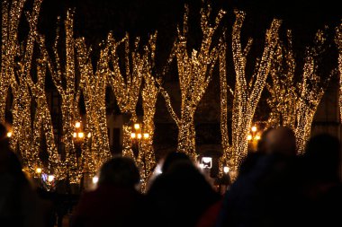 Noel zamanı şehir hayatı