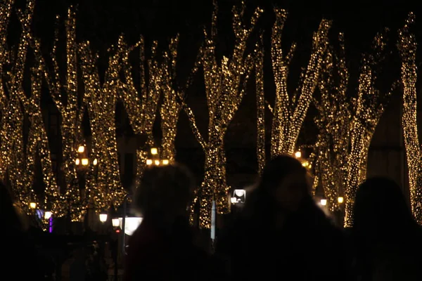 Stadtleben Der Weihnachtszeit — Stockfoto