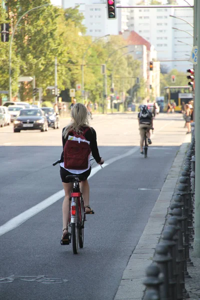 Bicicleta Dia Primavera — Fotografia de Stock