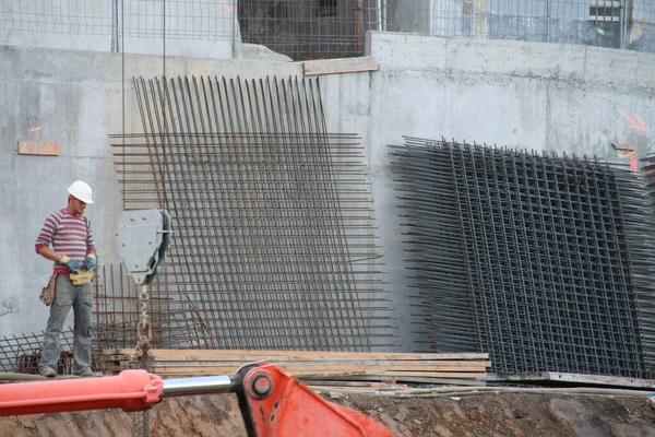 Local Construção Num Ambiente Urbano — Fotografia de Stock