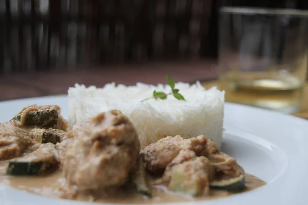 Arroz Basmati Con Carne Salsa — Foto de Stock